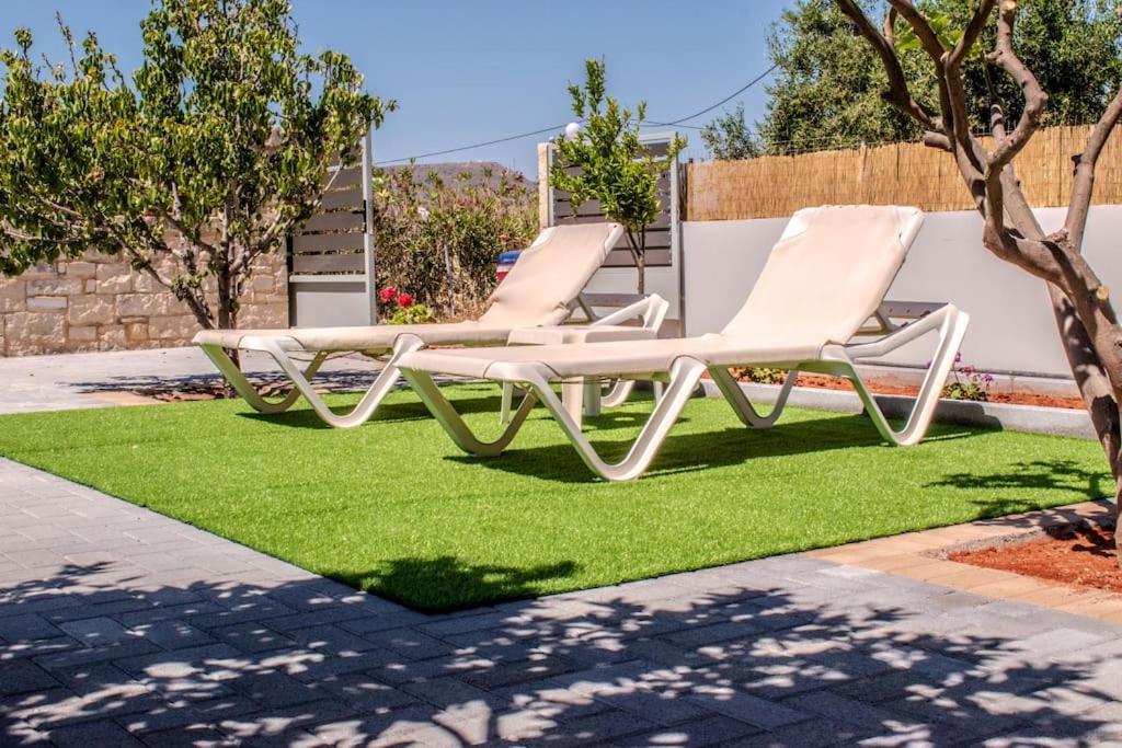 Md Residence Near The Beach W Bbq And Private Parking Hersonissos  Esterno foto