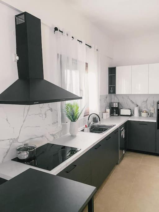 Md Residence Near The Beach W Bbq And Private Parking Hersonissos  Esterno foto